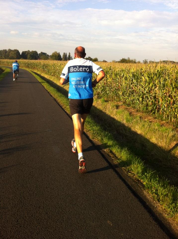 De eerste marathon voor #RunTWA zit erop. Nog 3 marathons te gaan dit weekend. Succes!