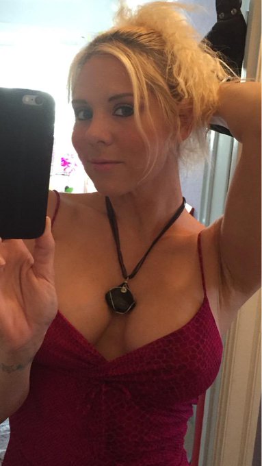 Rocking the 80&#039;s hair today ;) and the boobs apparently lol http://t.co/cSkWDEsRSf