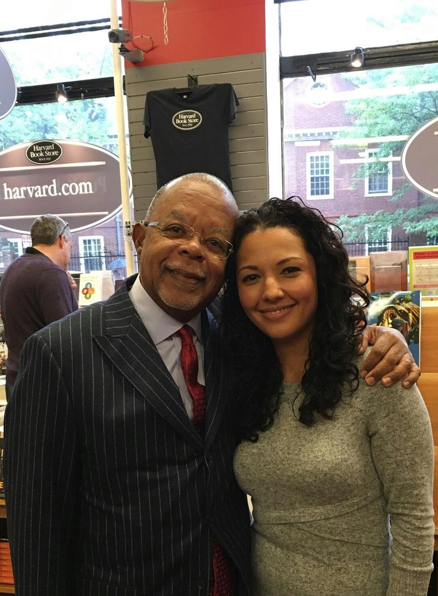 Beliso_DeJesus's tweet photo. Thanks @HarvardBooks @HutchinsCenter @HenryLouisGates  and everyone for Electric Santeria Book signing @ColumbiaUP http://t.co/zL44SpzjQP