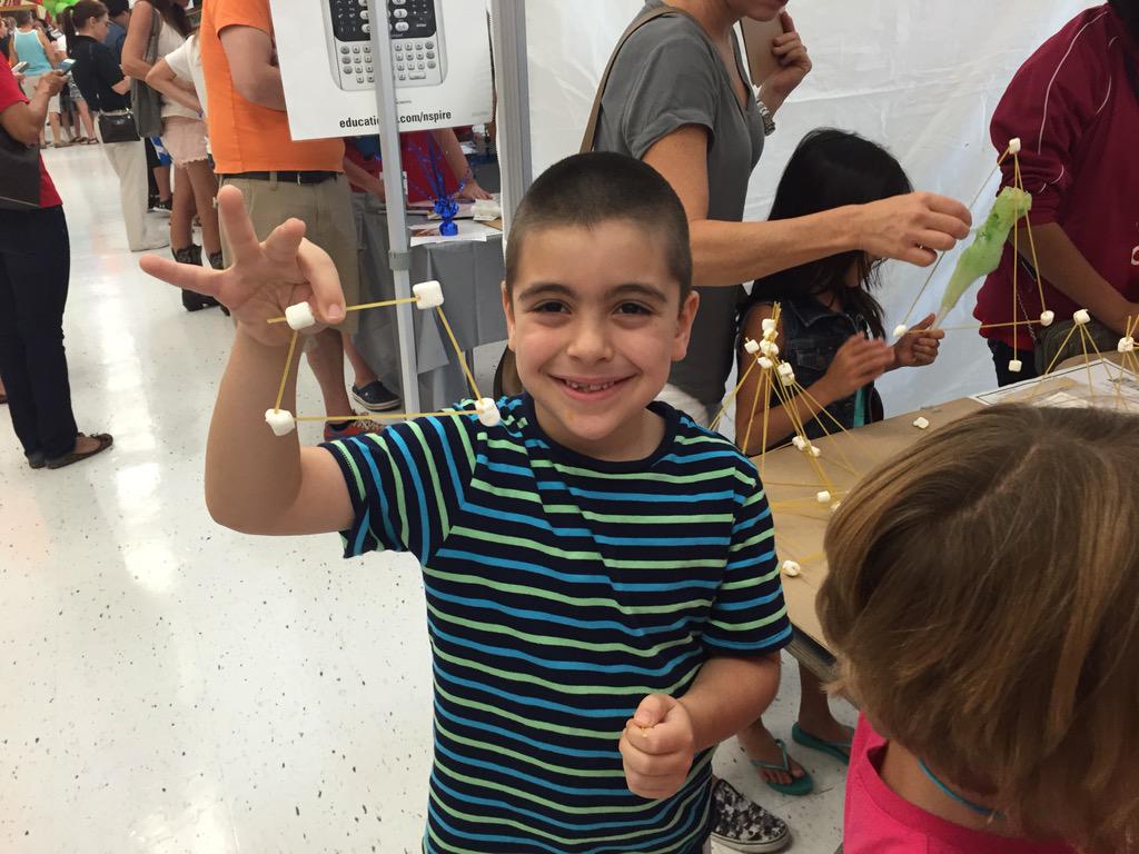 amber_nottidge's tweet photo. "I made a trapezoid!" #STEMCollier @ccpsSTEM http://t.co/p51DLVUt0Y