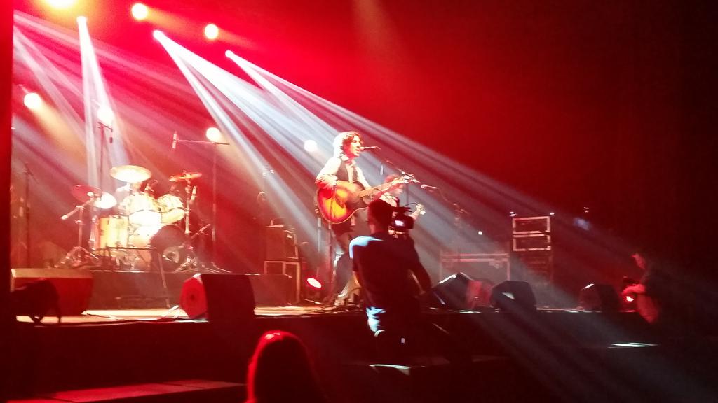 AudreyMoine's tweet photo. #Jour2 #fcfaix15 Prisme ☺ http://t.co/sKZ8U1IHar