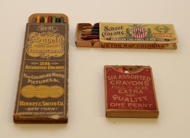amhistorymuseum's tweet photo. No trapper keepers here. Old school educational supplies: http://t.co/RLjxD6CK0y http://t.co/4ipry0EMja