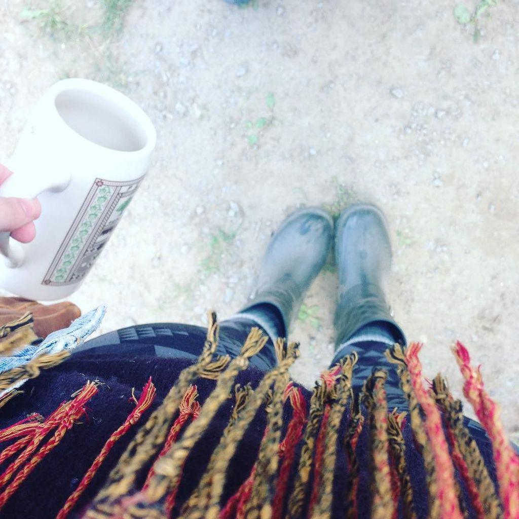 tartanandthyme's tweet photo. #fwis in these awesome @joefresh rain boots @beausallnatural. #beausoktoberfest #freshsty… http://t.co/zJOQkqfcdY http://t.co/zquzIv5r6i