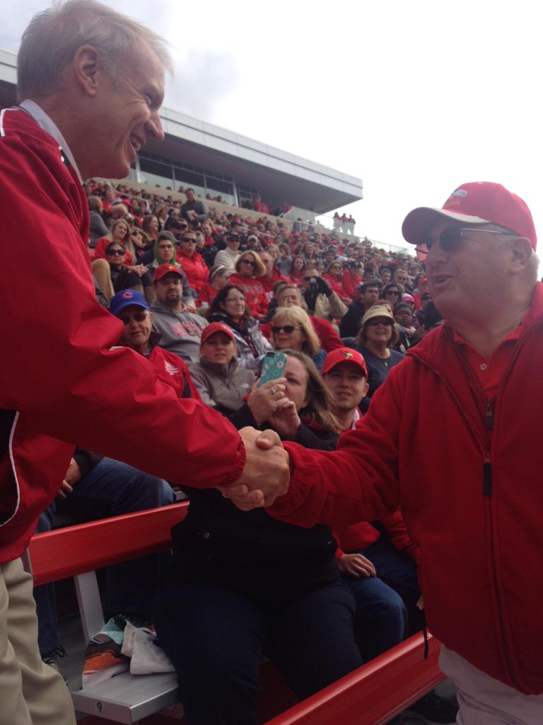 GovRauner's tweet image. Go Birds! Family Day at @IllinoisStateU was a blast.