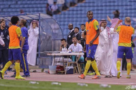 s3d_rashed's tweet photo. #يو_نو_ليما 
الاصدار الجديد من هيا تئاااال 😂 http://t.co/kmPe9K8vqF