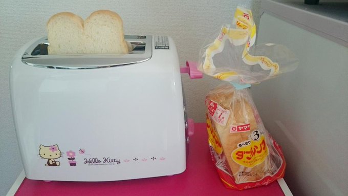 今日の朝はトースト٩(๑❛.̮❛๑)۶ http://t.co/I6NerRhCB9