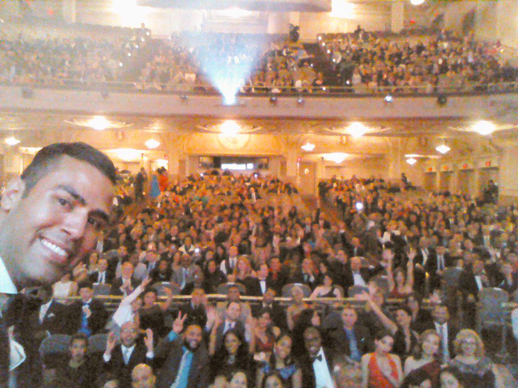 jwcortes's tweet photo. With the most amazing audience at the @HCAwards honoring many of our nations great Latinos! #hcawards http://t.co/5Y3Jvazp98