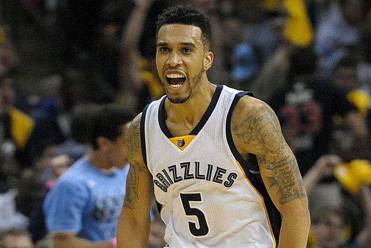 HAPPY 30th BIRTHDAY COURTNEY LEE!!!!!!!! 