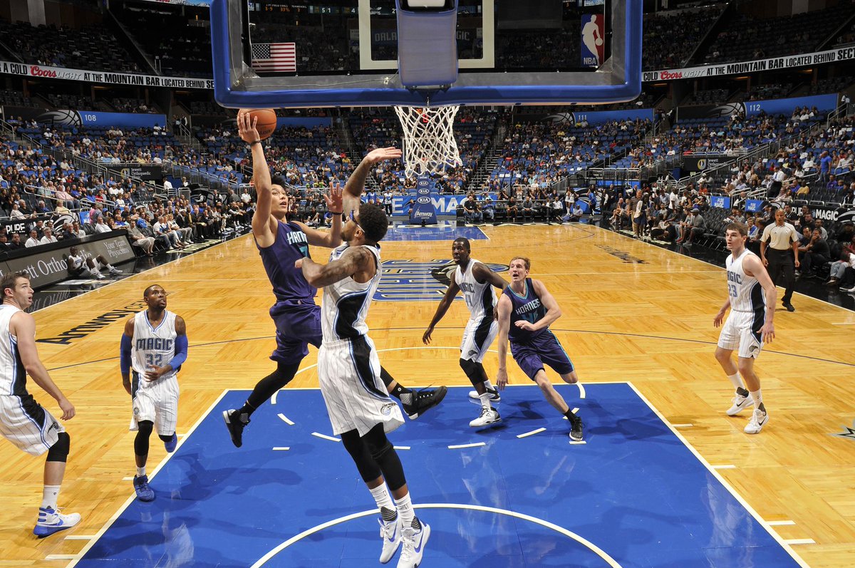 NBAcom's tweet photo. Jeremy Lin leads @hornets w/ 17 points &amp; 7 dimes as they beat @OrlandoMagic, 106-100: http://t.co/VdFRzdLMsB http://t.co/4JmZlWAyof