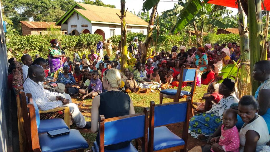 OrionChildren's tweet photo. #School mgmt committees- made up of parents &amp; the community- can work w/ schools to improve #education conditions. http://t.co/OMrHjNHIQz