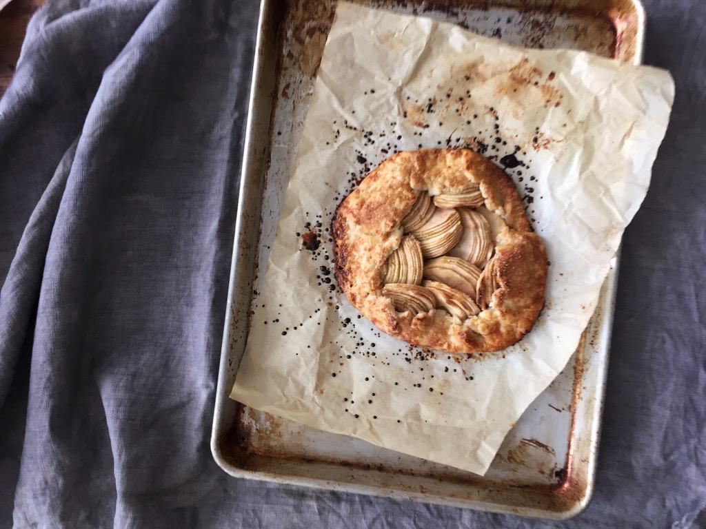 perfectmorsel's tweet photo. This might be the most beautiful galette I've ever laid my eyes on. Baked by the seriously talented  @cannellevanille http://t.co/TqrElUbzaa