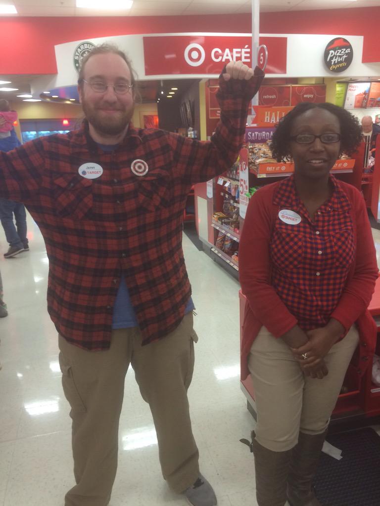 LizzyC1313's tweet photo. #PlaidEXPLOSION taking over #T2415! Even some #plaidfun with #REDcards @Kristan27831397 @erindeckertgt http://t.co/ZpGhbMC7wS
