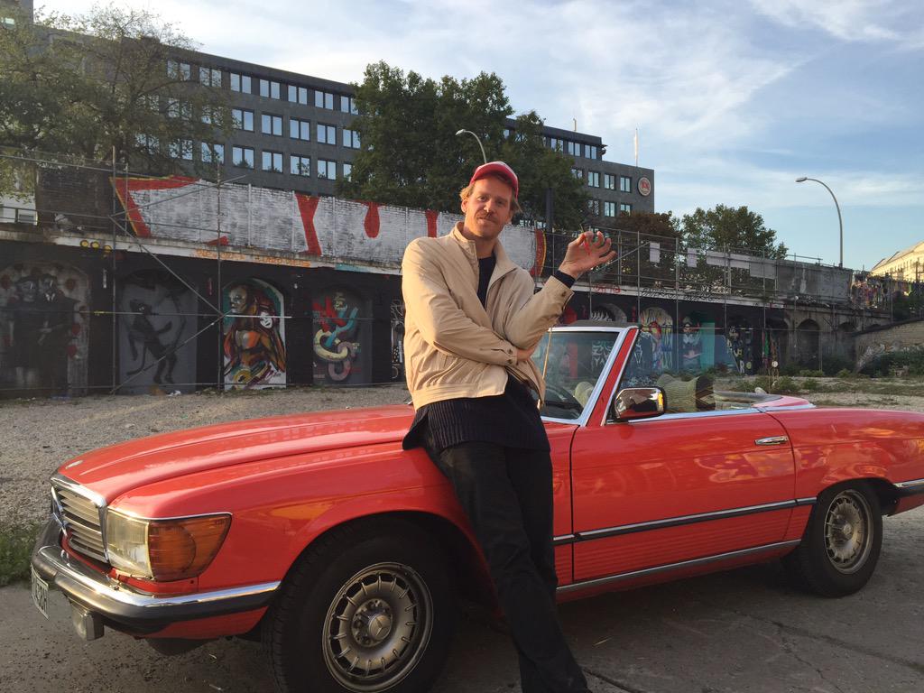 ST0RN0's tweet photo. I love @IndieCade::: @AMazeFest needs some American cars and yeah! #AMaze2015 http://t.co/Ja9rEYXxtf