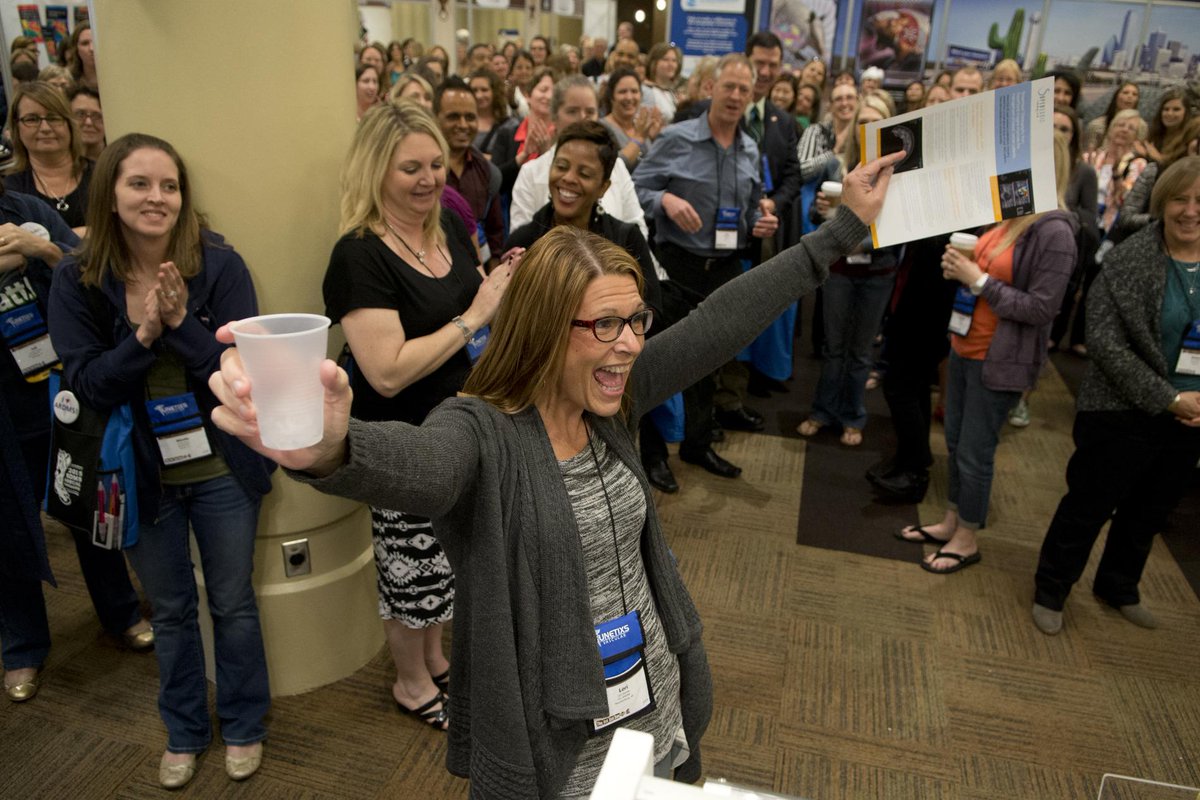 TheSDMS's tweet photo. Lori Dumas RT(R), RDMS, celebrates after winning $3,500 in the ARDMS Grand Prize Prospect Card Drawing! #sdms15 http://t.co/4Md9N7EZph