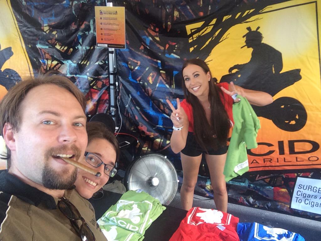 AshtrayPodcast's tweet photo. oddball comedy fest! @acidcigarillo #experienceacid http://t.co/0AIOVoh1QB
