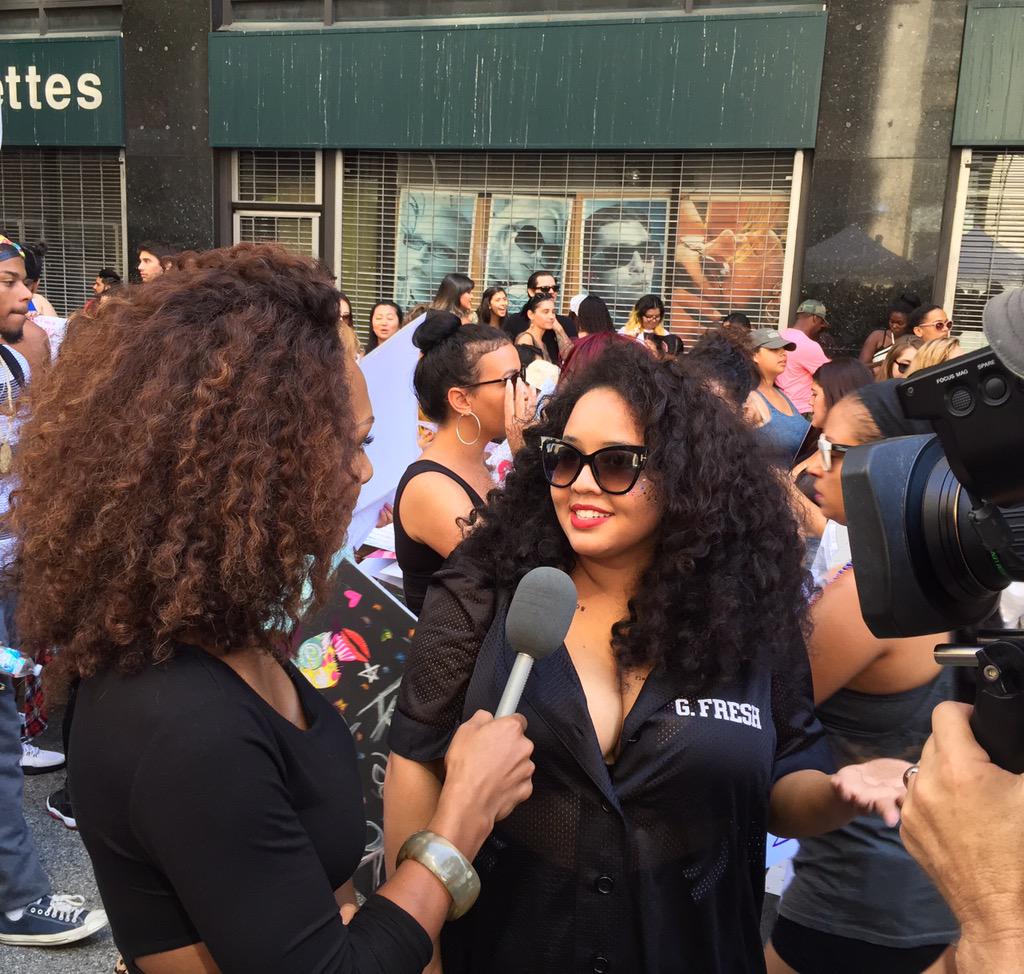 janetmock's tweet photo. Interviewed @Tess_Holliday @gabifresh @MattMcGorry &amp; more at #amberroseslutwalk for #SoPOPular airing Oct 16. http://t.co/TQ5Ze7gz7l