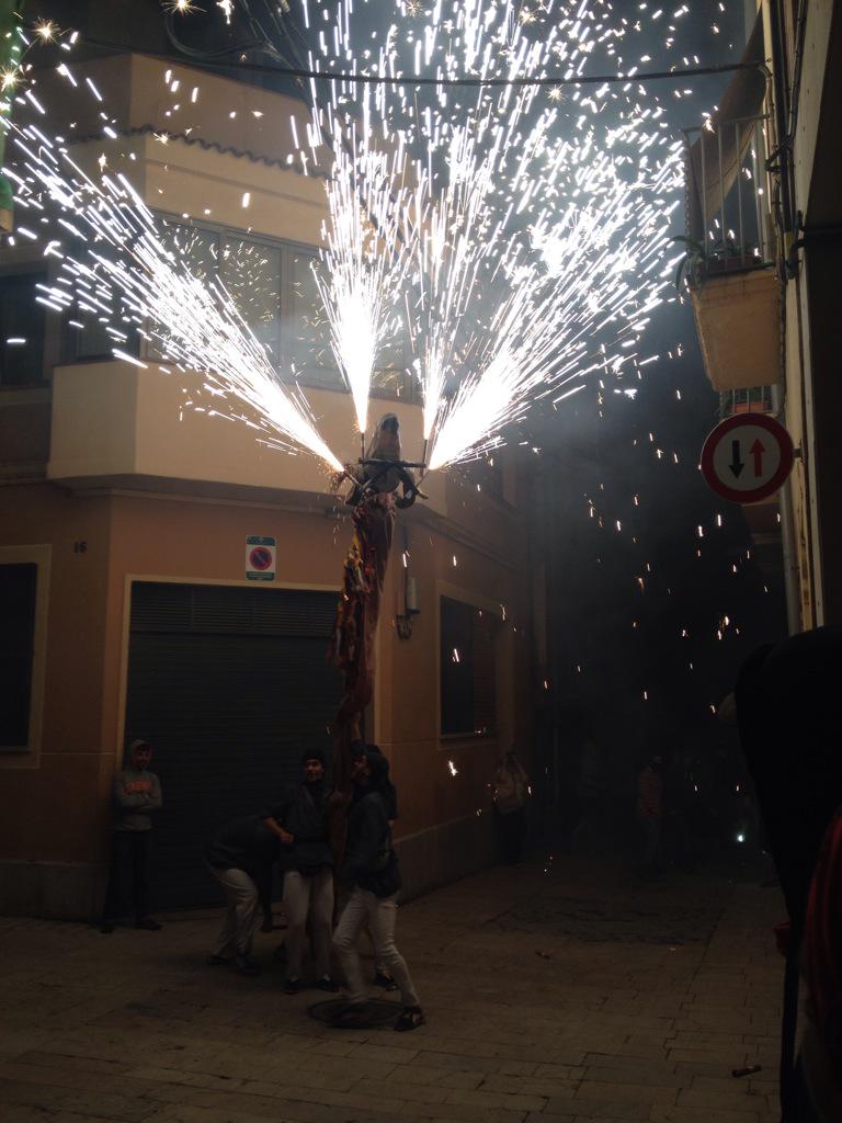 <a href="/BallPallaresos/">B.DiablesPallaresos</a> hem estat veient el gran espectacle de <a href="/lacabradereus/">la cabra de reus</a> <a href="/BallDiablesReus/">Ball de Diables Reus</a> ha estat genial!!!