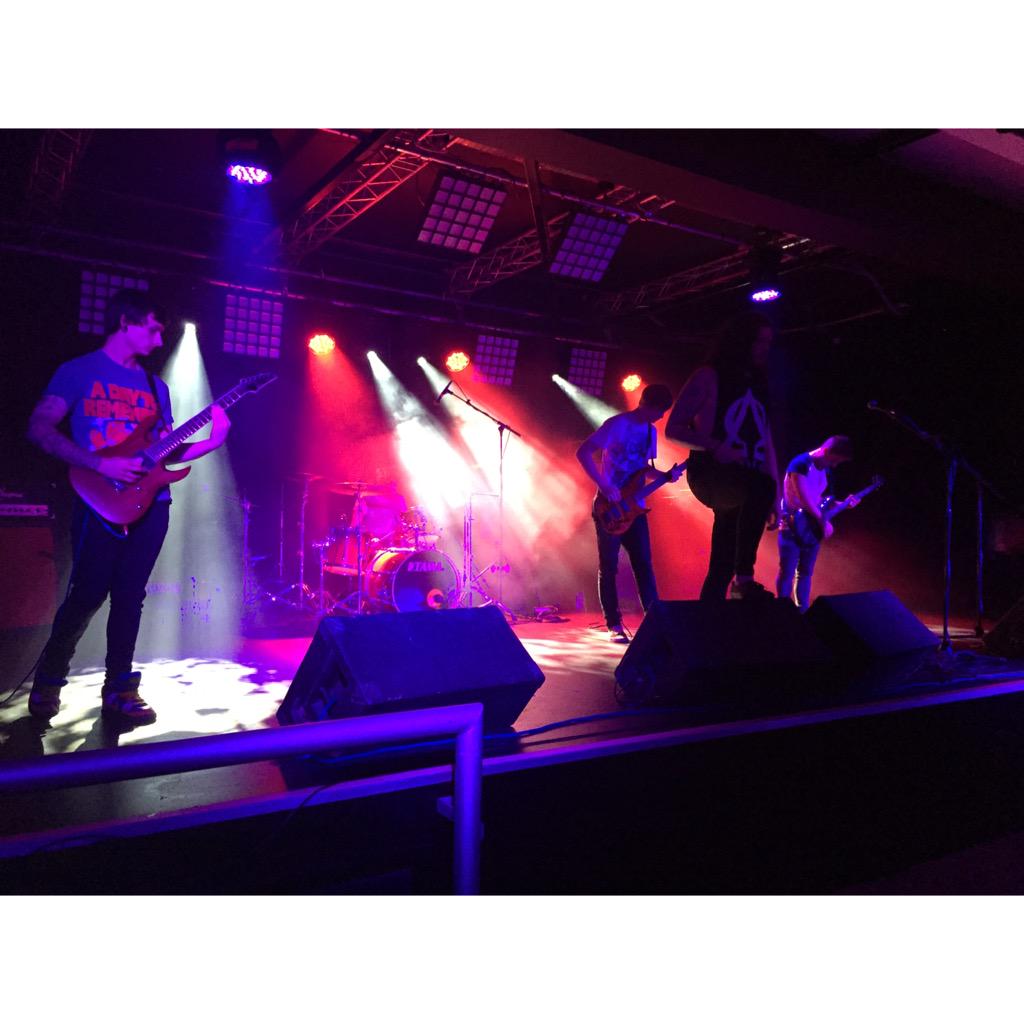 STDband's tweet photo. 📷 http://t.co/VbA1Fu6eyp