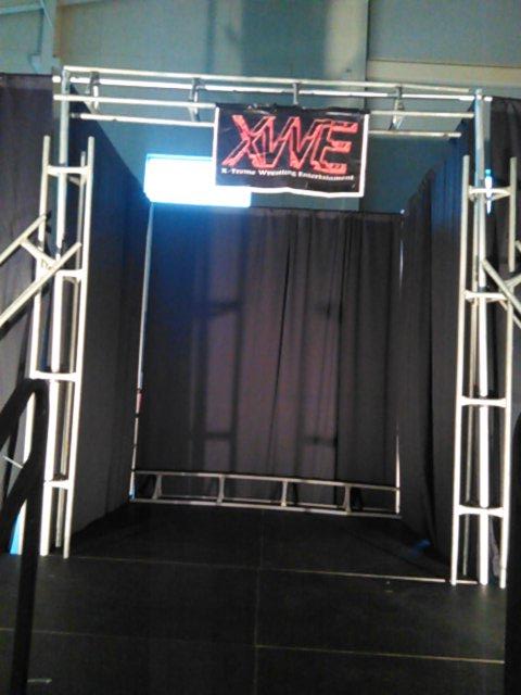 DaneStratmore's tweet photo. @XWEWrestlingOH  Ultimate Sacrifice tonight @ 8pm. http://t.co/AR4VUyJct9