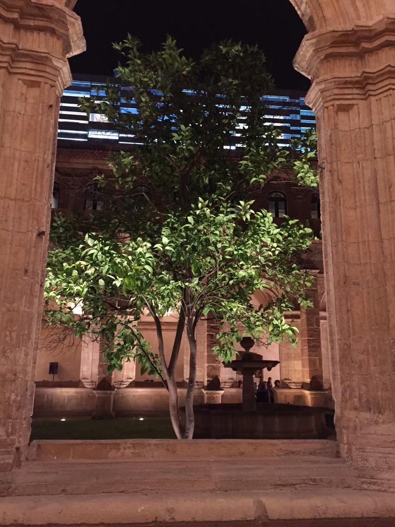 duemed's tweet photo. Mapi Quintana y Elías García en el Museo Arqueológico de Asturias #NBO15 #nocheblancaoviedo http://t.co/lBgWxBuKyG