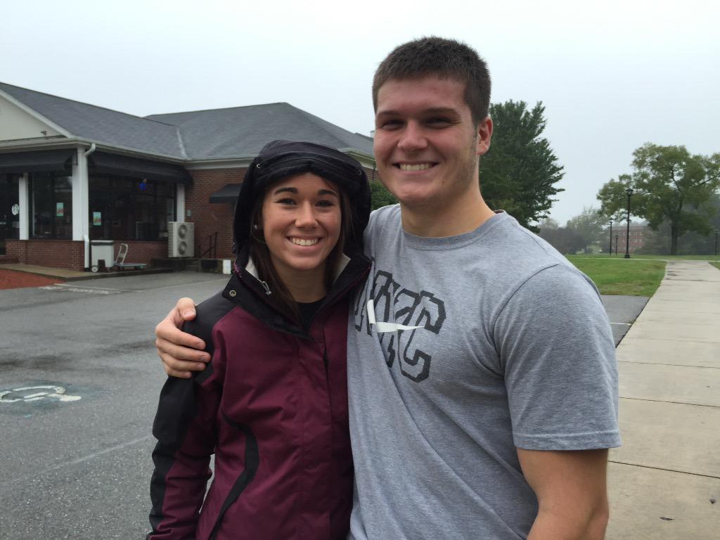 INTERVENTIONm20's tweet photo. Had so much fun seeing my lovely lady on this fine rainy day. till next weekend ❤️ http://t.co/Z3UyeccBCH