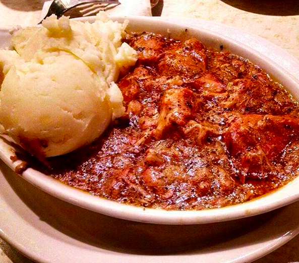 ChefsofNYC's tweet photo. Warm hearty goulash on a rainy weekend feels so right... @veselkanyc we're coming for you! http://t.co/eTQudr6XCQ