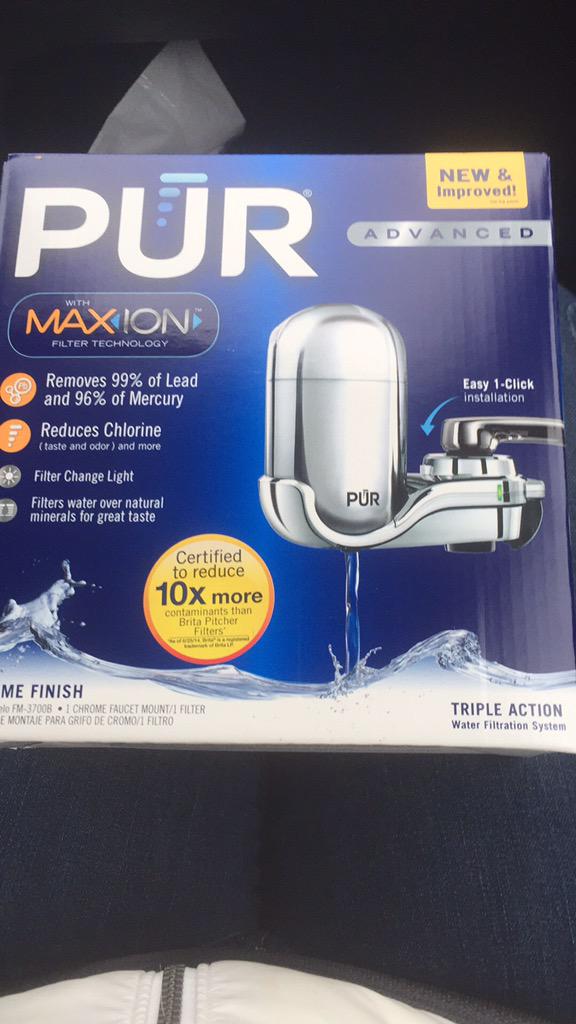 PattiJBeglin's tweet photo. Got our #FlintWater filter &amp; it doesn't fit any of our faucets &amp; no one is answering any phones.ugh @flintwaterstudy http://t.co/vxLHWKbFRz