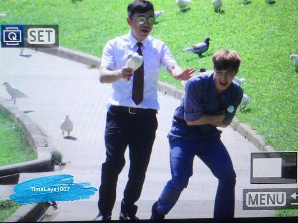 naive_yixing's tweet photo. reasons why yixing would be the first to go in a horror movie, pt. 2 http://t.co/8ed1QvgIl0