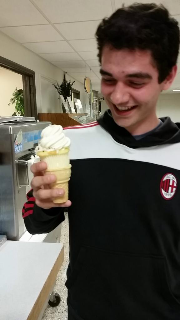 kyle_angle's tweet image. The American experience part 4