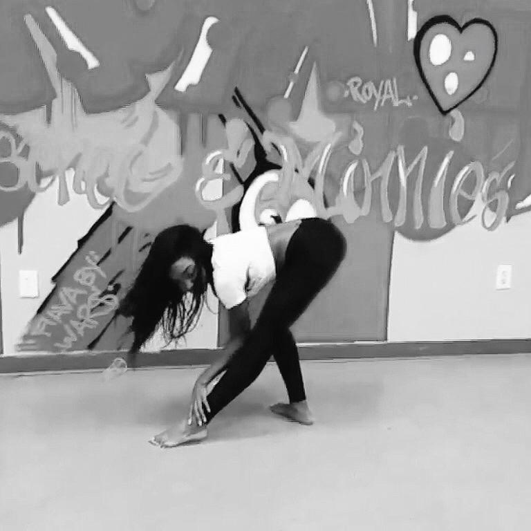 Royal Essence Dance (RoyalEssence_) Twitter