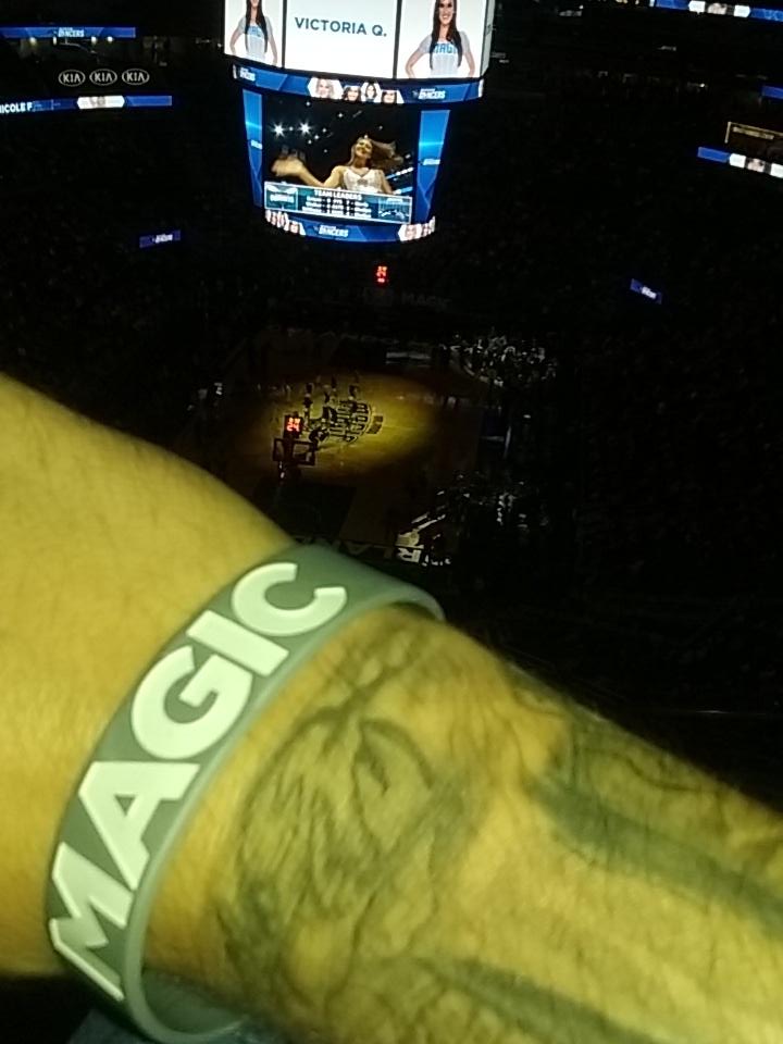 RhodenTimothy's tweet photo. @ORLMagic_Nation Happy to be back in the building for the start off a playoff season! #gettemboyz #PureMagic! http://t.co/N4Sn8zcEPk