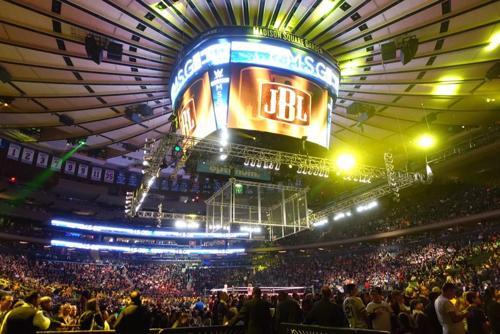 CQbkaHgVAAAhcDk.jpg:large