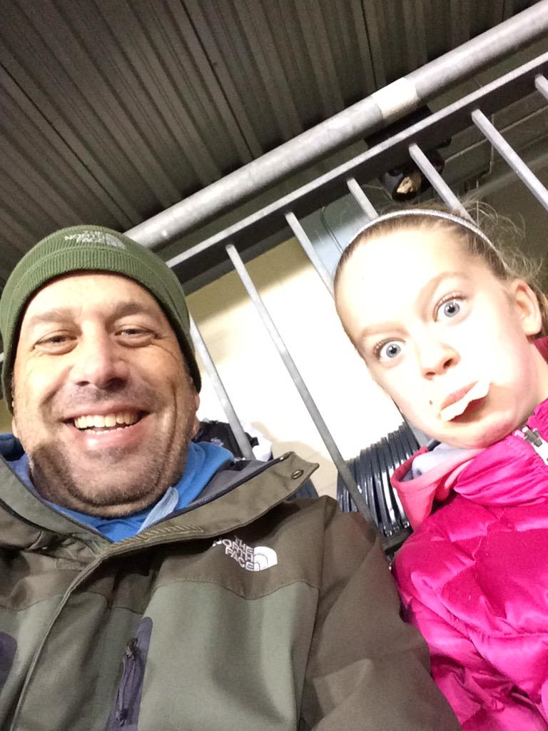 stevenltyson's tweet photo. October baseball @whitesox #sixthinningselfie http://t.co/gc0MyPEbG0