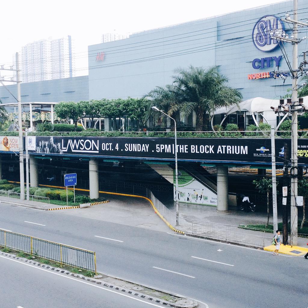 gilchristgrey's tweet photo. Good morning! ITS TODAYYYY OMFG @LawsonOfficial @LawsonAndy @LawsonJoel @LawsonRyan @LawsonAdam #LawsonMNL2015 http://t.co/As7lOpcqAA