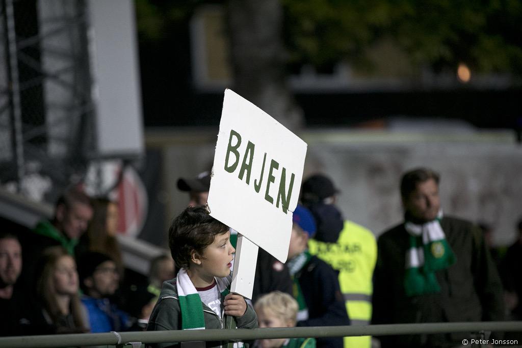 BajenFans's tweet photo. Kontraktet säkrat, grattis Allsvenskan!
Bajen, bra för svensk fotboll. http://t.co/oFIOYOZVXP