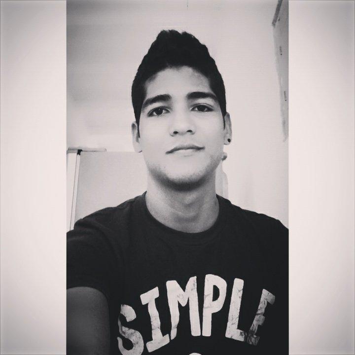 jhonalejandro's tweet photo. 🎈 http://t.co/SToOaSVlmp