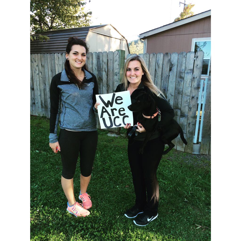 Destini_Harris3's tweet photo. Walk for ucc! 💚 @GabbyArts http://t.co/fRvtAyVFpT
