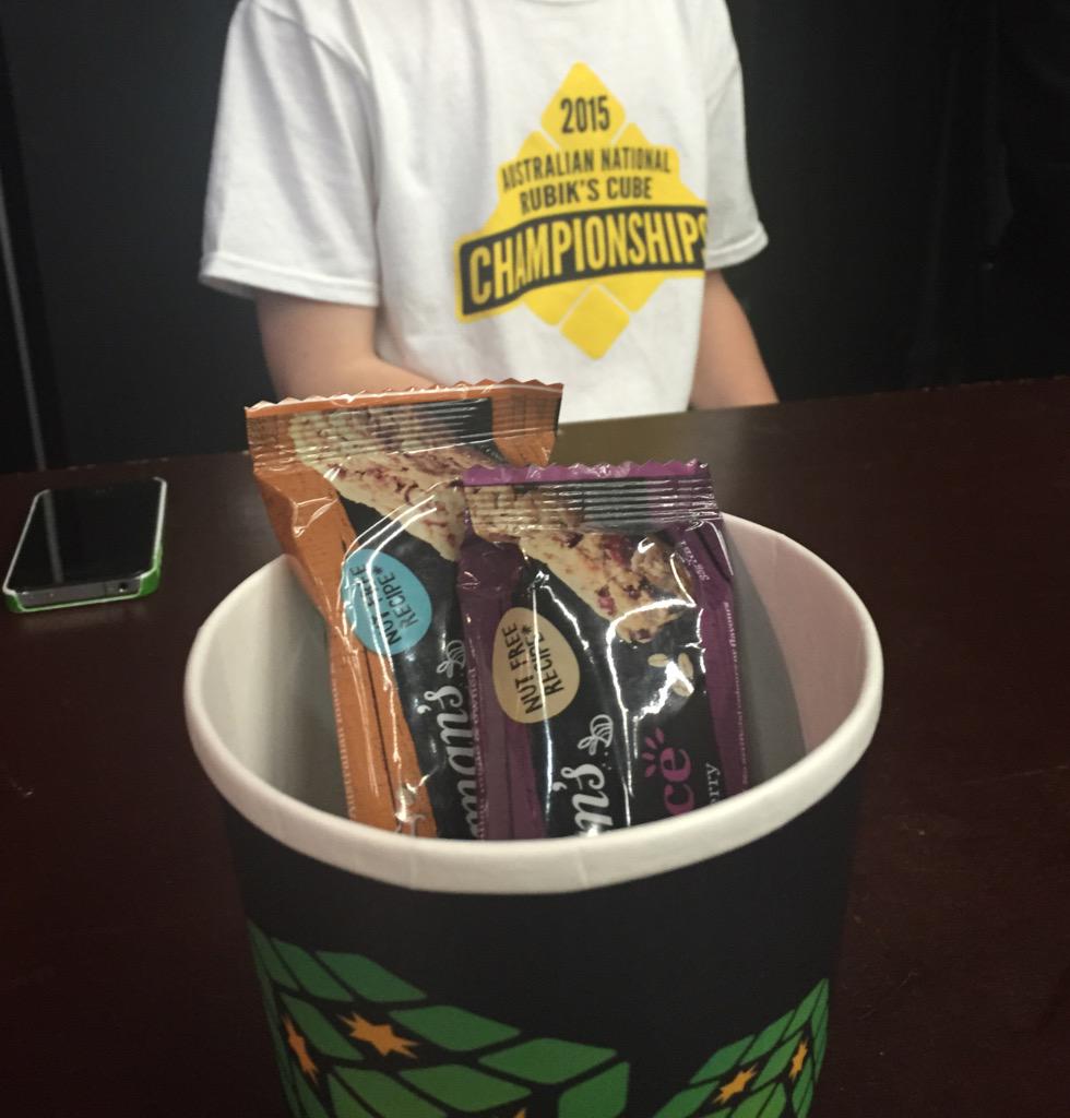 NicoleChaplin1's tweet photo. Carman's oat bars - energy for cubers. Thanks Carman's! @speedcubingAU @CarmansKitchen http://t.co/J471DMmgrV