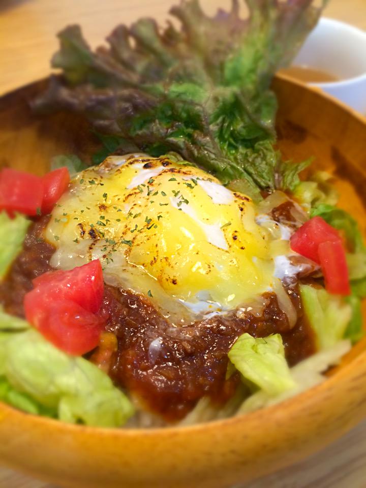 2Youko's tweet photo. ランチはカフェでタコライス‼️彩り綺麗💕 http://t.co/er4C3SdY8e