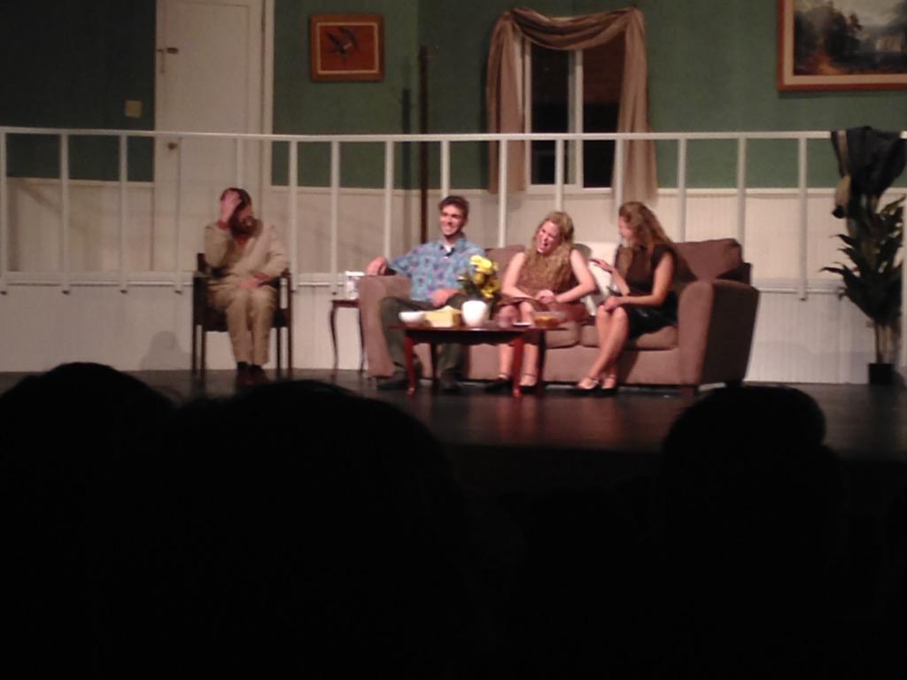 TRidgeGrizzlies's tweet photo. If laughter is the best cure, then check out The Odd Couple #Live4Griz http://t.co/0EYIG5wssd