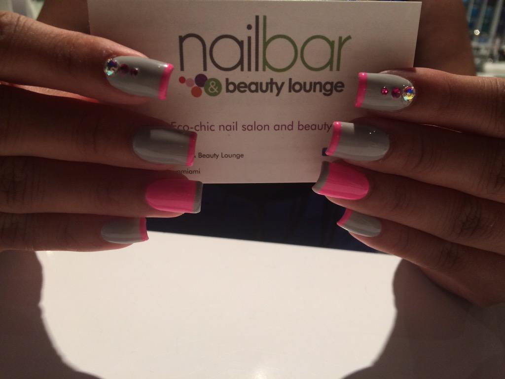 ALIBIBeautyBar's tweet photo. #fullset #naildesign #nailbarmiami #nailsmiami #nailartmiami http://t.co/2wciptG2hz