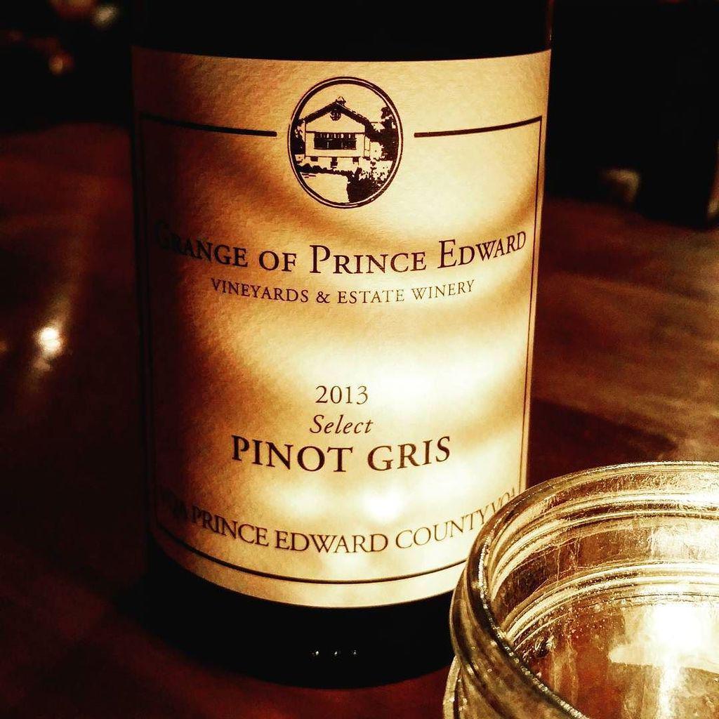 mgodello's tweet photo. PG unction and a mineral mile @grangewinery BTG @agrarian_pec #PECwine #PinotGris #thegran… http://t.co/NwQmIZHgjy http://t.co/Q9s9DqGblj