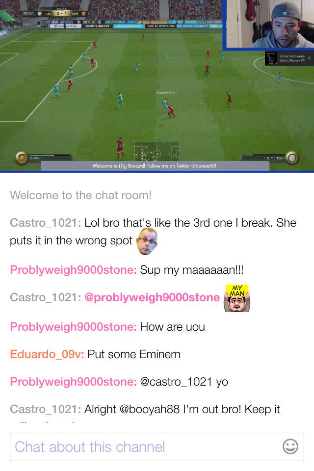 xJordanWright's tweet photo. @Castro1021 casually just talking to me wow😏 http://t.co/JLkRZWIUNw