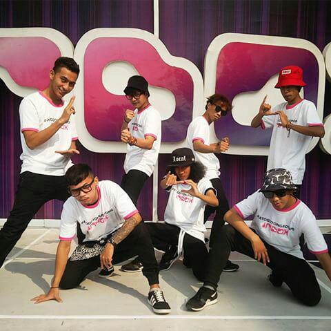 ShelinTambunan's tweet photo. Lengkap juga akhirmya ^_^ http://t.co/8lIdjn9Ex2