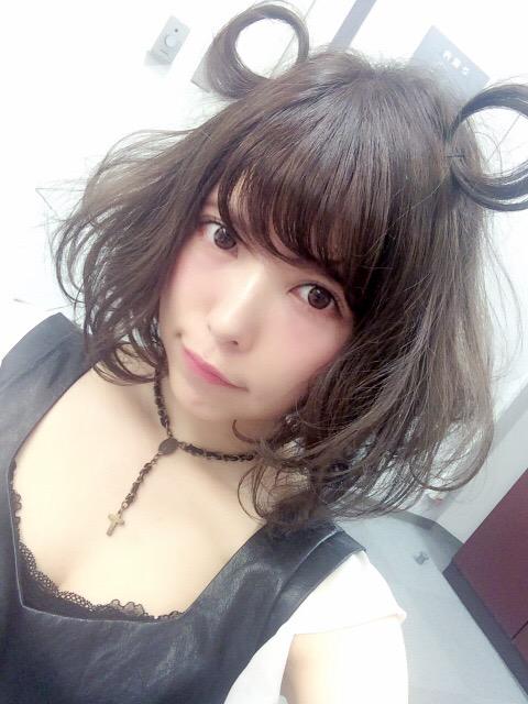 O A情報 やすとものキワキワライン 本日 １６ ００ 1730 関西の方 収録中ほんま笑いすぎたのでぜひ観てやー 益若つばさtsubasamasuwaka Scoopnest