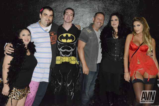 SEXY @AugustAmesxxx @wickedarmstrong @feralvinca @theVIPERroom @AVNMediaNetwork by http://t.co/1IHEO0GwnD<a class="tags" href="/tag/augustamesxxx">@augustamesxxx</a><a class="tags" target="_blank" title="On Twitter" href="/?out=eyJ0eXAiOiJKV1QiLCJhbGciOiJIUzUxMiJ9.eyJpYXQiOjE3MjUxMjQ2ODQsImlzcyI6InR3cG9ybnN0YXJzLmNvbSIsIm5iZiI6MTcyNTEyNDY4NCwiZXhwIjoxNzU2NjYwNjg0LCJyZWRpcmVjdF91cmwiOiJodHRwczovL3R3aXR0ZXIuY29tL3dpY2tlZGFybXN0cm9uZyJ9.PlVD1PuhHyxu3Xc9lHvSARssWZ6duM1ZliNUcR9K4dmzy6KVXyBl8OGoBD48yQbqtnMh1hwqzI6GyEgUlm4Ptg">@wickedarmstrong</a><a class="tags" target="_blank" title="On Twitter" href="/?out=eyJ0eXAiOiJKV1QiLCJhbGciOiJIUzUxMiJ9.eyJpYXQiOjE3MjUxMjQ2ODQsImlzcyI6InR3cG9ybnN0YXJzLmNvbSIsIm5iZiI6MTcyNTEyNDY4NCwiZXhwIjoxNzU2NjYwNjg0LCJyZWRpcmVjdF91cmwiOiJodHRwczovL3R3aXR0ZXIuY29tL2ZlcmFsdmluY2EifQ.p_wvtnoO1yFV9CCFGpkCp0ugebNnDKtH1vQGY3iIFiGzk_mOkECklDGfJSfzyqh5ivajtOhQXukbQiLxIJAhwg">@feralvinca</a><a href="/tag/eroticart"class="tags"><span>#eroticart</span></a>