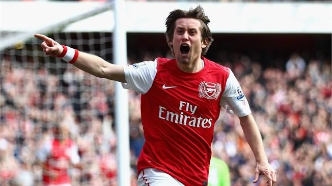 Happy birthday (35 th) The Little Mozart, Tomas Rosicky!!  I wish you fast recover. 