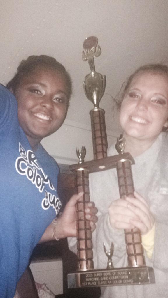 ermahgerdalexis's tweet photo. overwhelmed with love and excitement💙 #cg #bremencolorguard #all1s #1stplaceinclass http://t.co/alyVI0RX19