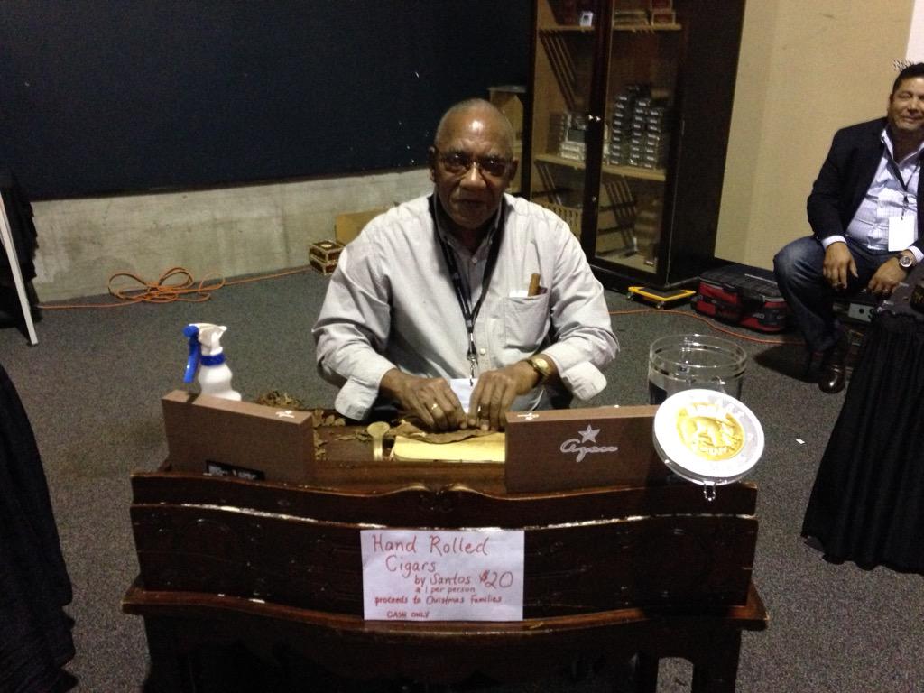 DonTheCigarDon's tweet photo. Santos the master cigar roller. #CigarHerf @RMSmokeout #rockymountainsmokeout http://t.co/oVTyBmd66g