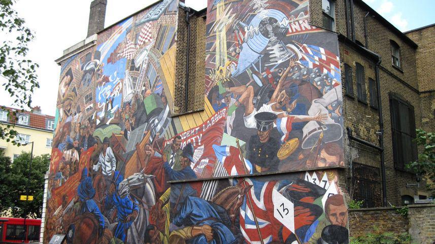 haaretzcom's tweet photo. This Day in Jewish History / London police, Jews do battle on Cable Street http://t.co/grKFnuj4Hn http://t.co/lZzkns3D0j